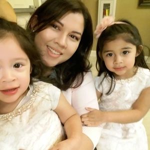 Meet your Posher, Reyna